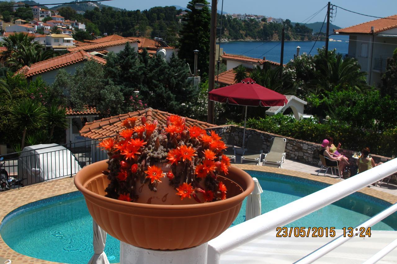 Hotel Rea Megali Ammos  Exterior foto